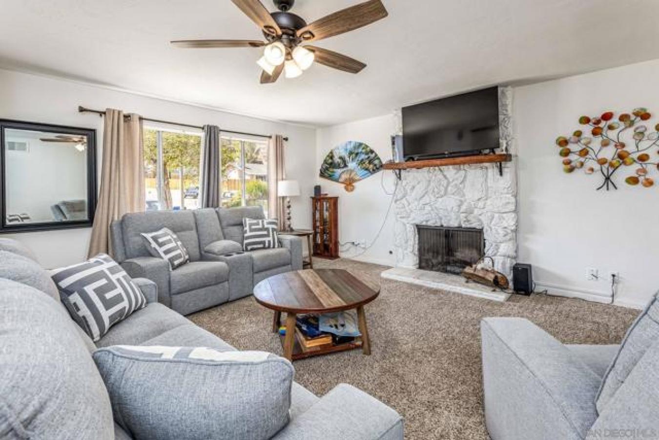 Lakeside, California, 92040, United States, 4 Bedrooms Bedrooms, ,2 BathroomsBathrooms,Residential,For Sale,1790095