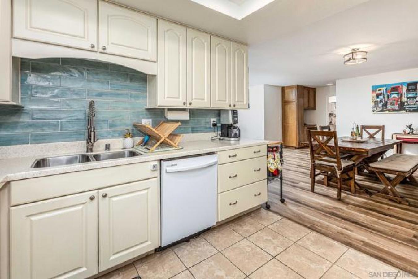 Lakeside, California, 92040, United States, 4 Bedrooms Bedrooms, ,2 BathroomsBathrooms,Residential,For Sale,1790095