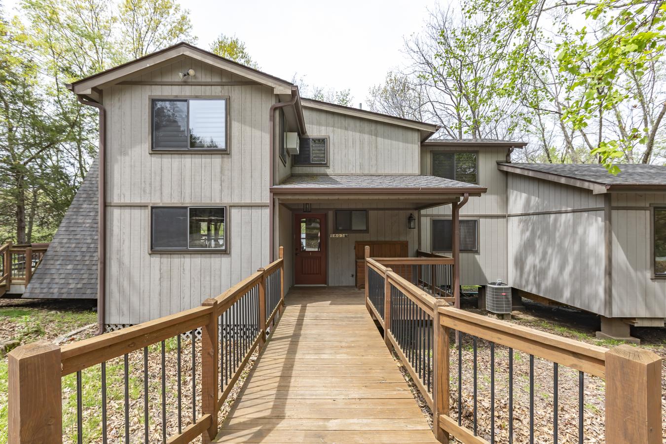 Innsbrook, Missouri, 63390, United States, 3 Bedrooms Bedrooms, ,2 BathroomsBathrooms,Residential,For Sale,1797373