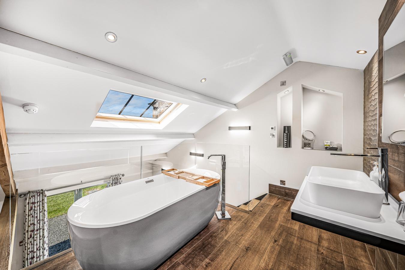 Gosforth, CA20 1EW, United Kingdom, 10 Bedrooms Bedrooms, ,8 BathroomsBathrooms,Residential,For Sale,1828897