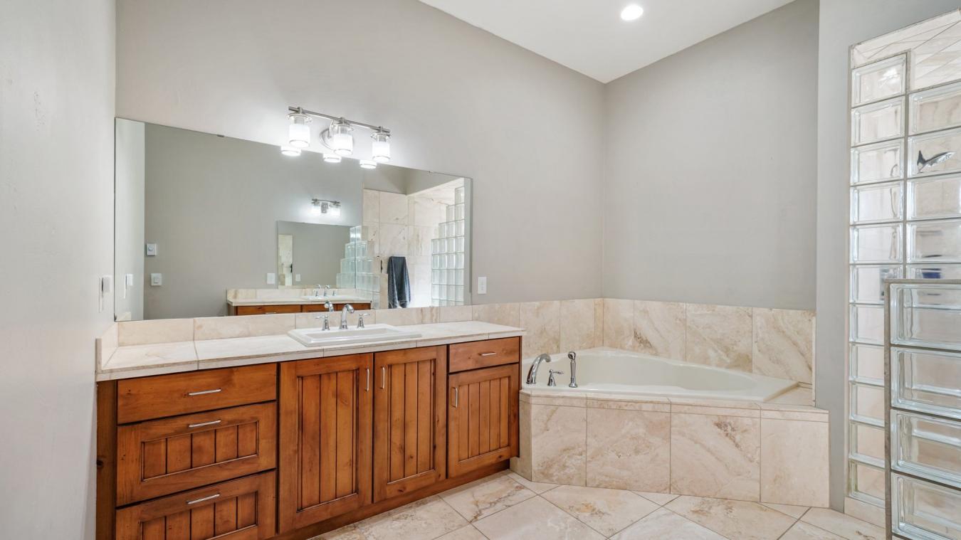 Heber City, Utah, 84032, United States, 4 Bedrooms Bedrooms, ,2 BathroomsBathrooms,Residential,For Sale,1790081