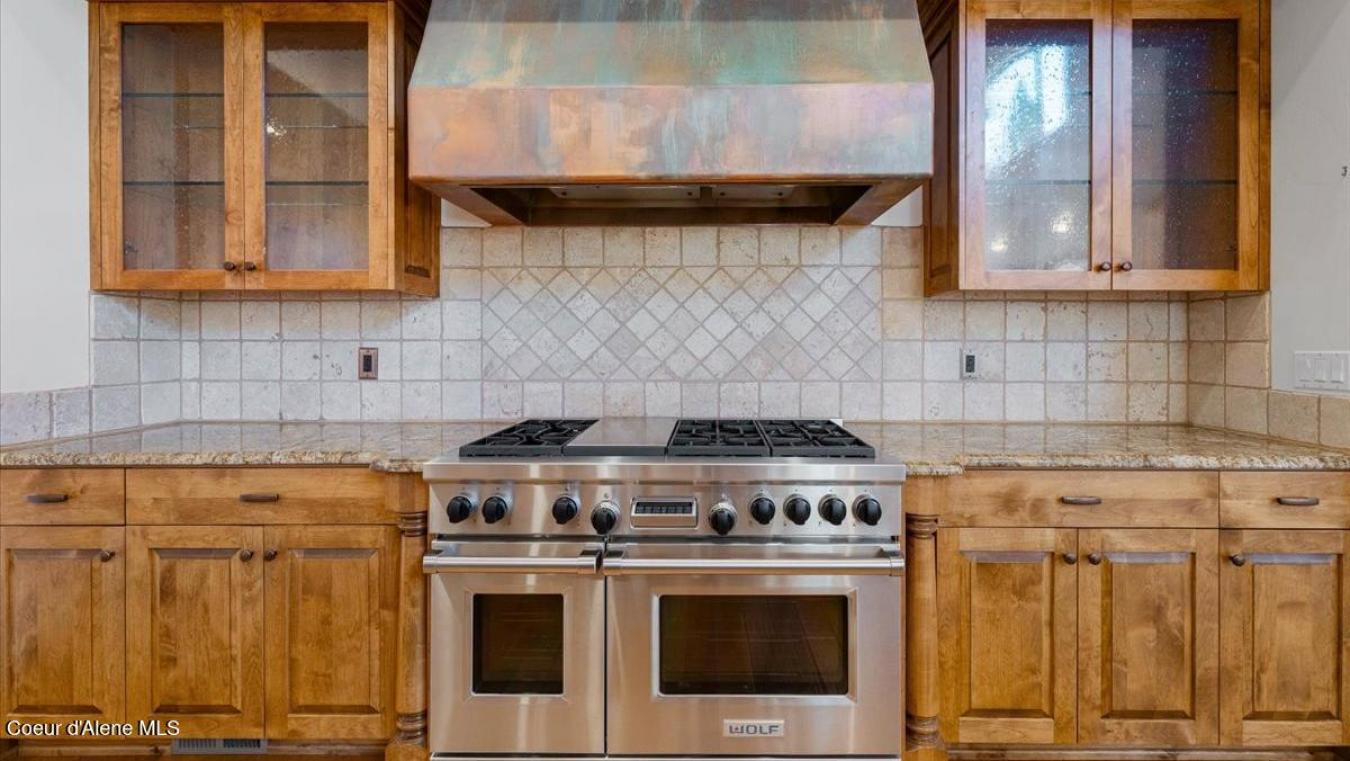 Sagle, Idaho, 83860, United States, 5 Bedrooms Bedrooms, ,Residential,For Sale,1797369