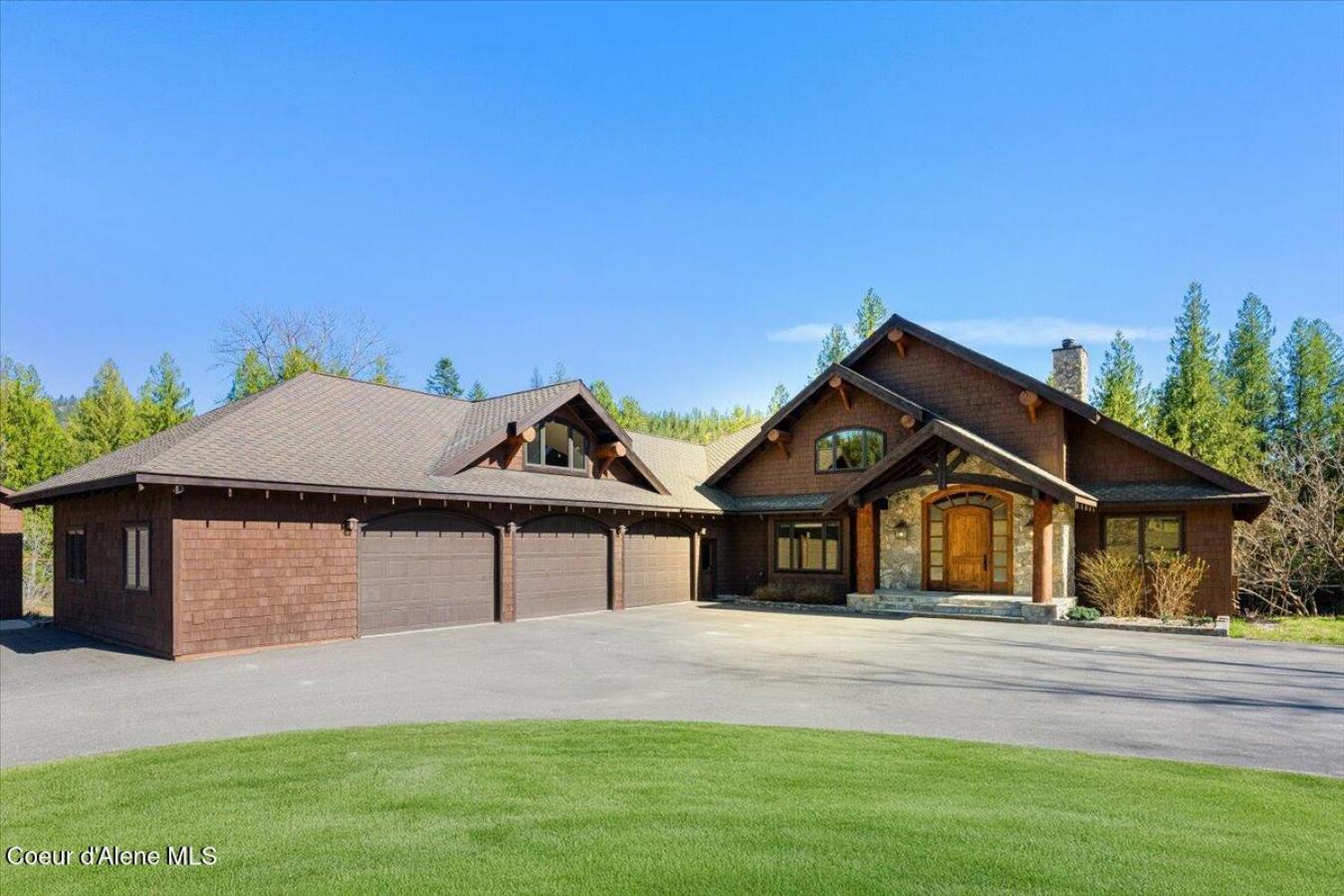 Sagle, Idaho, 83860, United States, 5 Bedrooms Bedrooms, ,Residential,For Sale,1797369