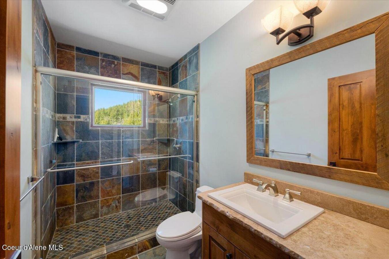 Sagle, Idaho, 83860, United States, 5 Bedrooms Bedrooms, ,Residential,For Sale,1797369