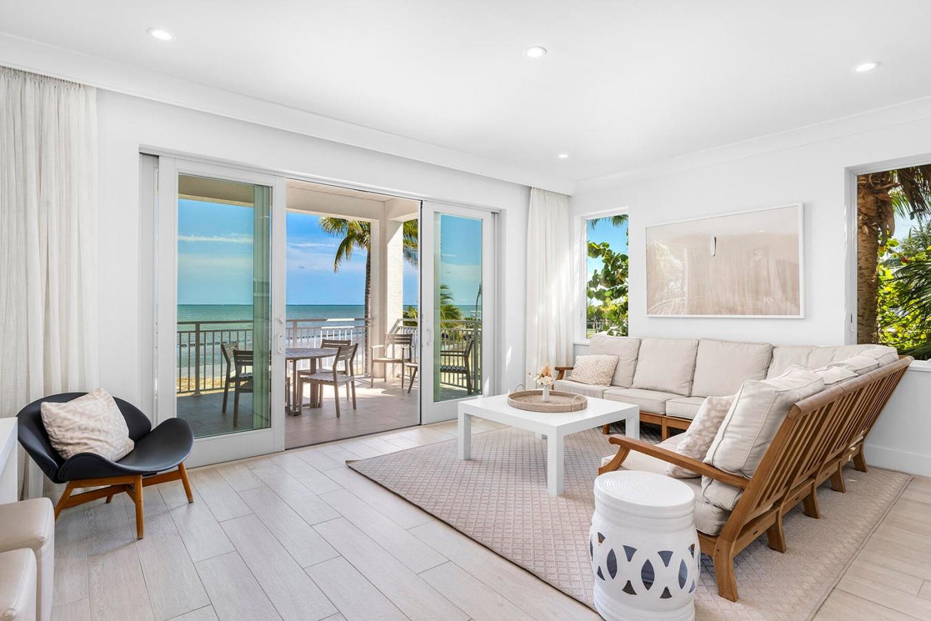 Islamorada, Florida, 33036, United States, 4 Bedrooms Bedrooms, ,4 BathroomsBathrooms,Residential,For Sale,1786978