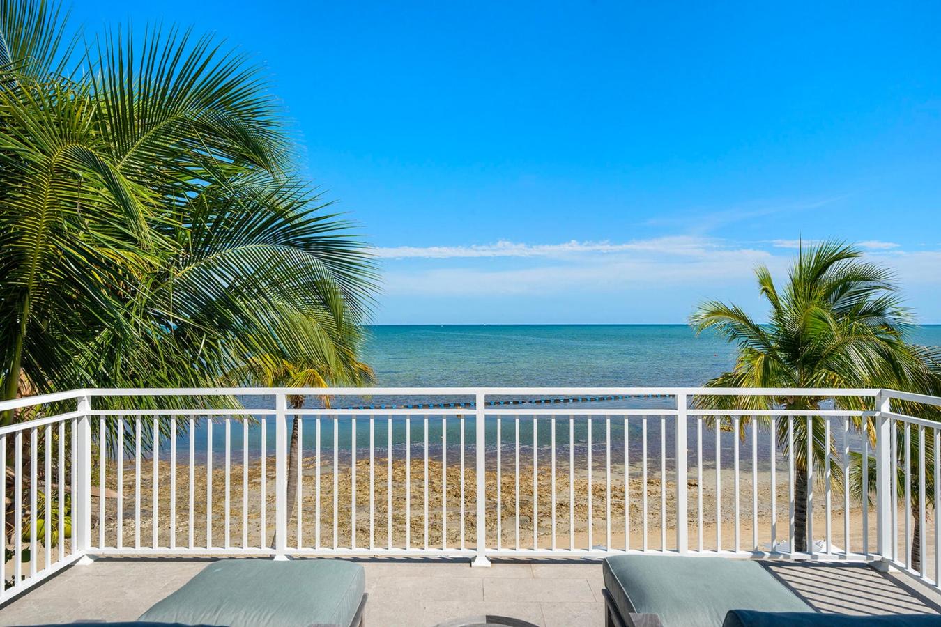 Islamorada, Florida, 33036, United States, 4 Bedrooms Bedrooms, ,4 BathroomsBathrooms,Residential,For Sale,1786978