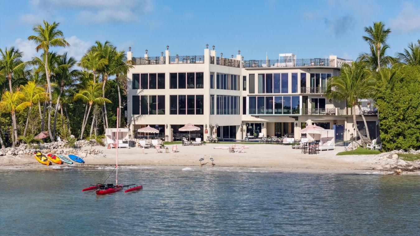 Islamorada, Florida, 33036, United States, 7 Bedrooms Bedrooms, ,7 BathroomsBathrooms,Residential,For Sale,1786977