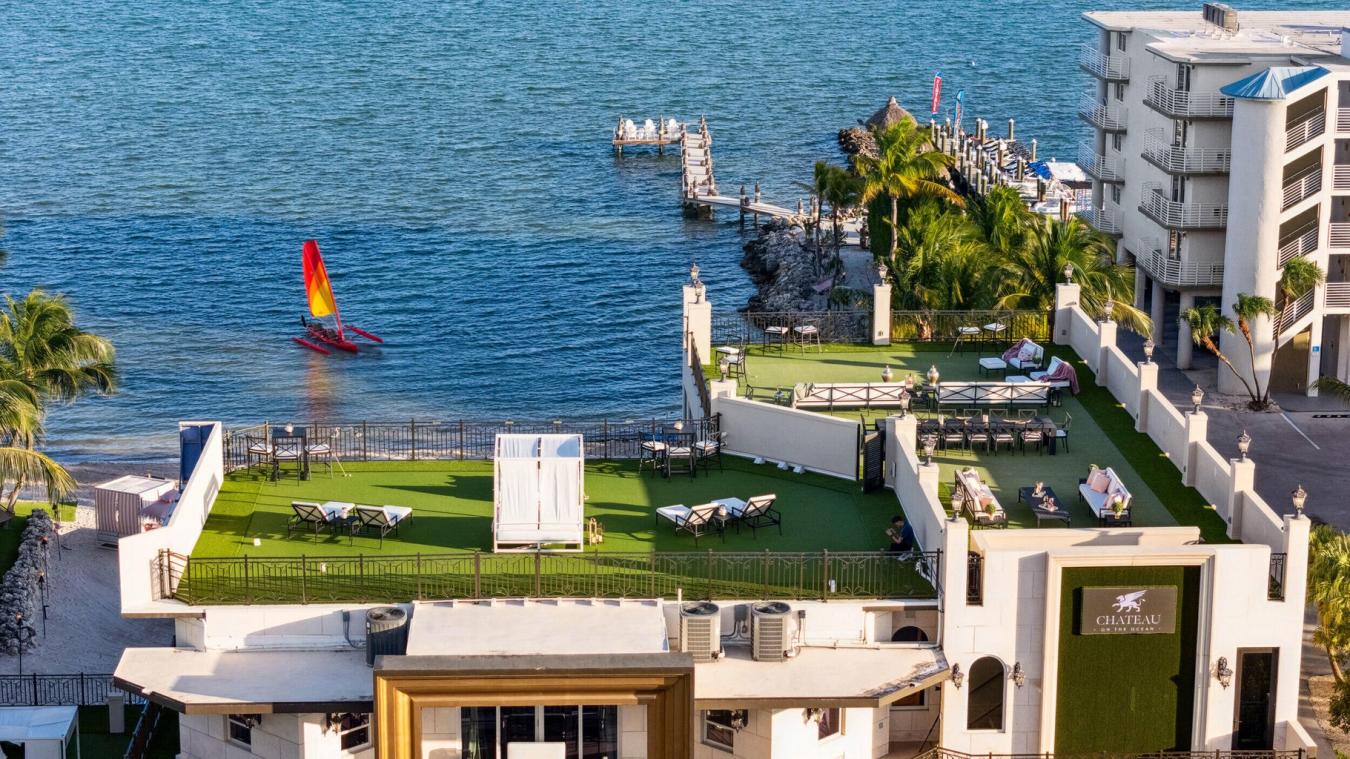 Islamorada, Florida, 33036, United States, 7 Bedrooms Bedrooms, ,7 BathroomsBathrooms,Residential,For Sale,1786977
