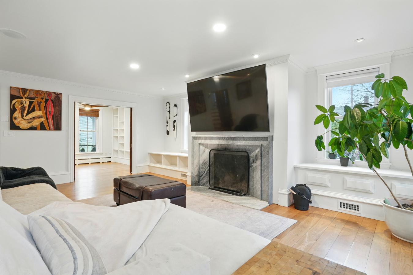Boston, Massachusetts, 02129, United States, 5 Bedrooms Bedrooms, ,4 BathroomsBathrooms,Residential,For Sale,1927616