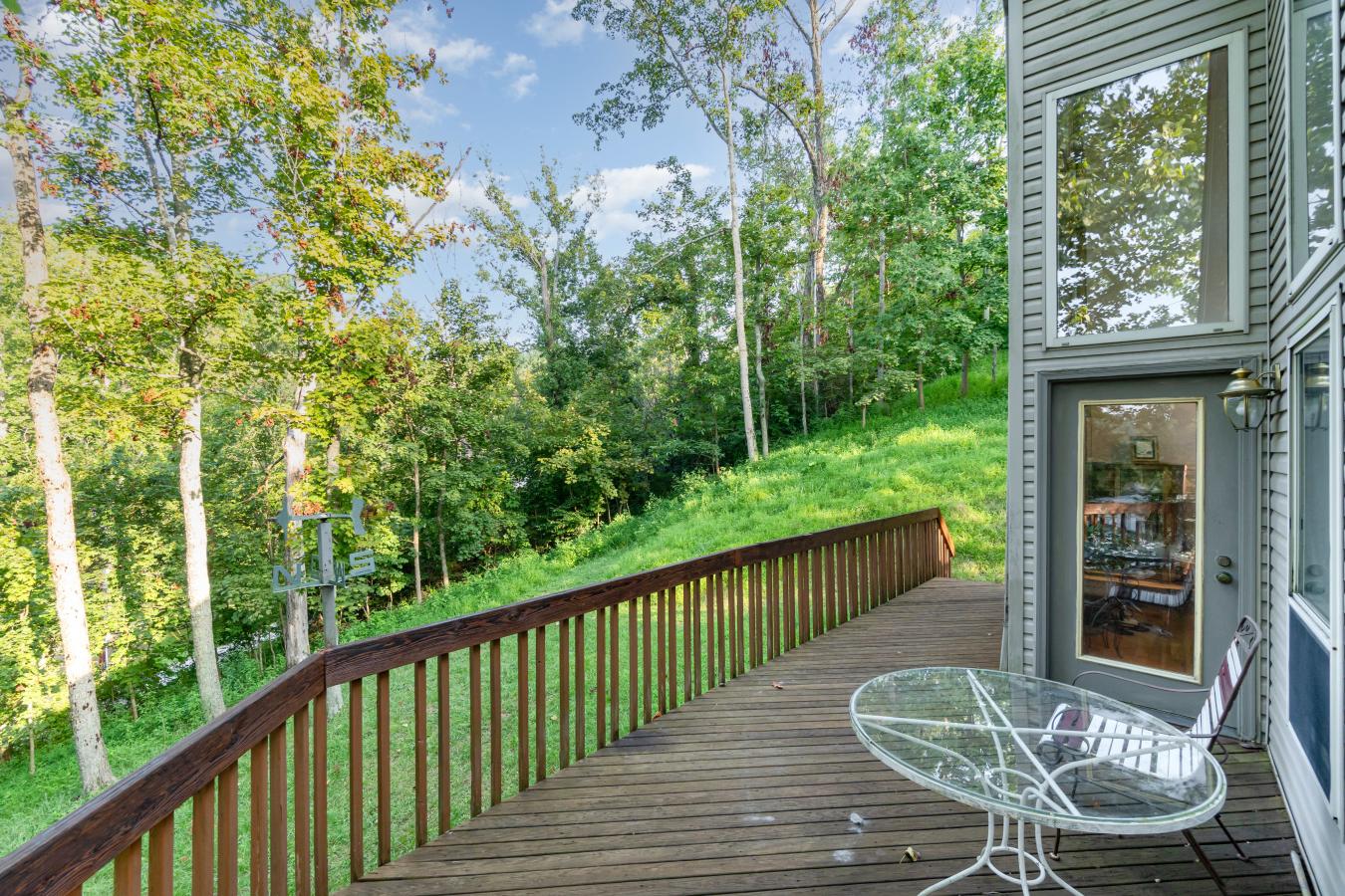 Loveland, Ohio, 45140, United States, 2 Bedrooms Bedrooms, ,2 BathroomsBathrooms,Residential,For Sale,1990276