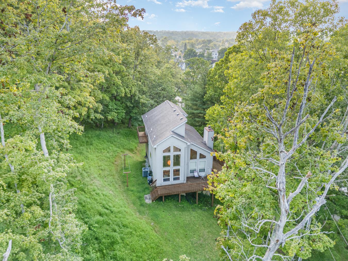 Loveland, Ohio, 45140, United States, 2 Bedrooms Bedrooms, ,2 BathroomsBathrooms,Residential,For Sale,1990276