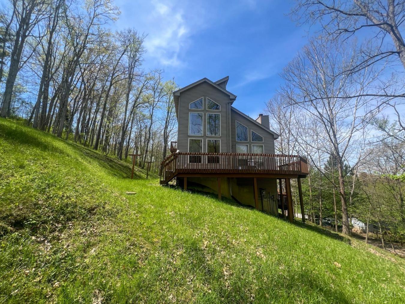 Loveland, Ohio, 45140, United States, 2 Bedrooms Bedrooms, ,2 BathroomsBathrooms,Residential,For Sale,1990276