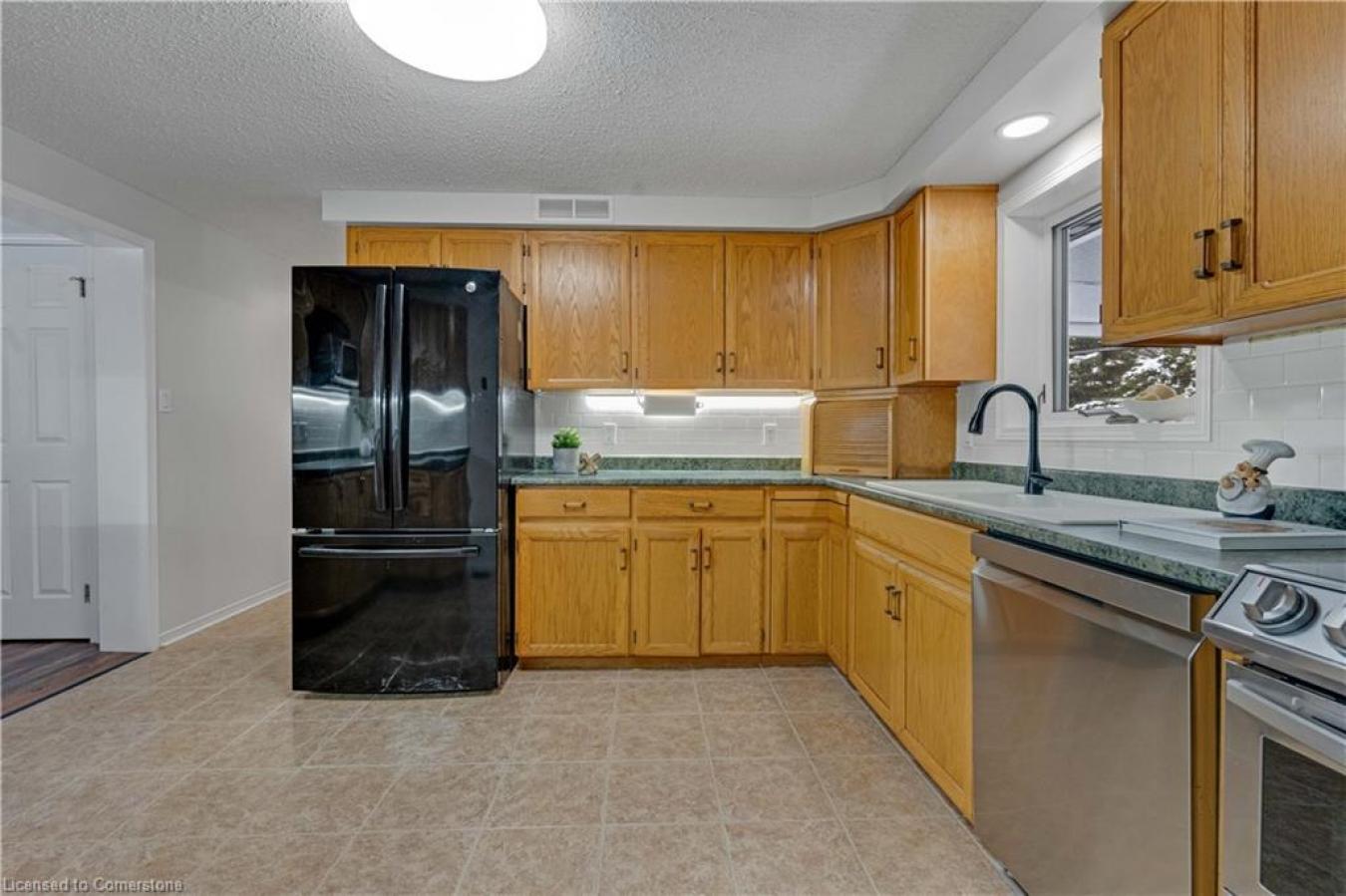 Gilmour, ON, K0L 1W0, Canada, 4 Bedrooms Bedrooms, ,2 BathroomsBathrooms,Residential,For Sale,1797354