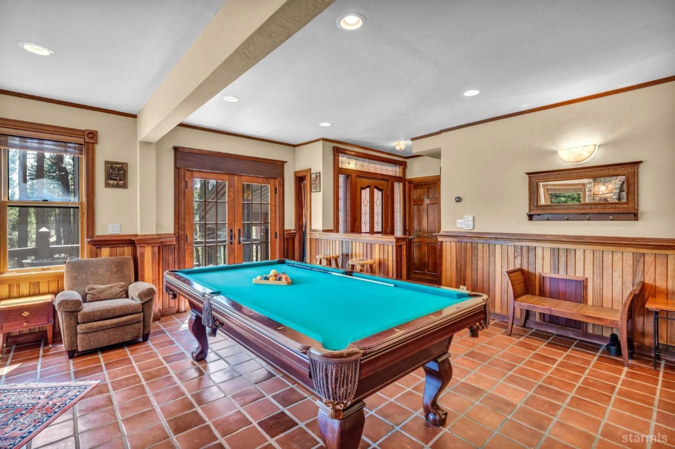South Lake Tahoe, California, 96150, United States, 4 Bedrooms Bedrooms, ,3 BathroomsBathrooms,Residential,For Sale,1797343
