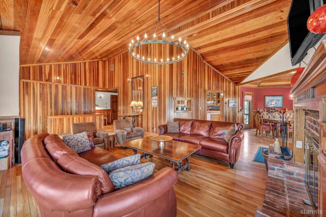 South Lake Tahoe, California, 96150, United States, 4 Bedrooms Bedrooms, ,3 BathroomsBathrooms,Residential,For Sale,1797343