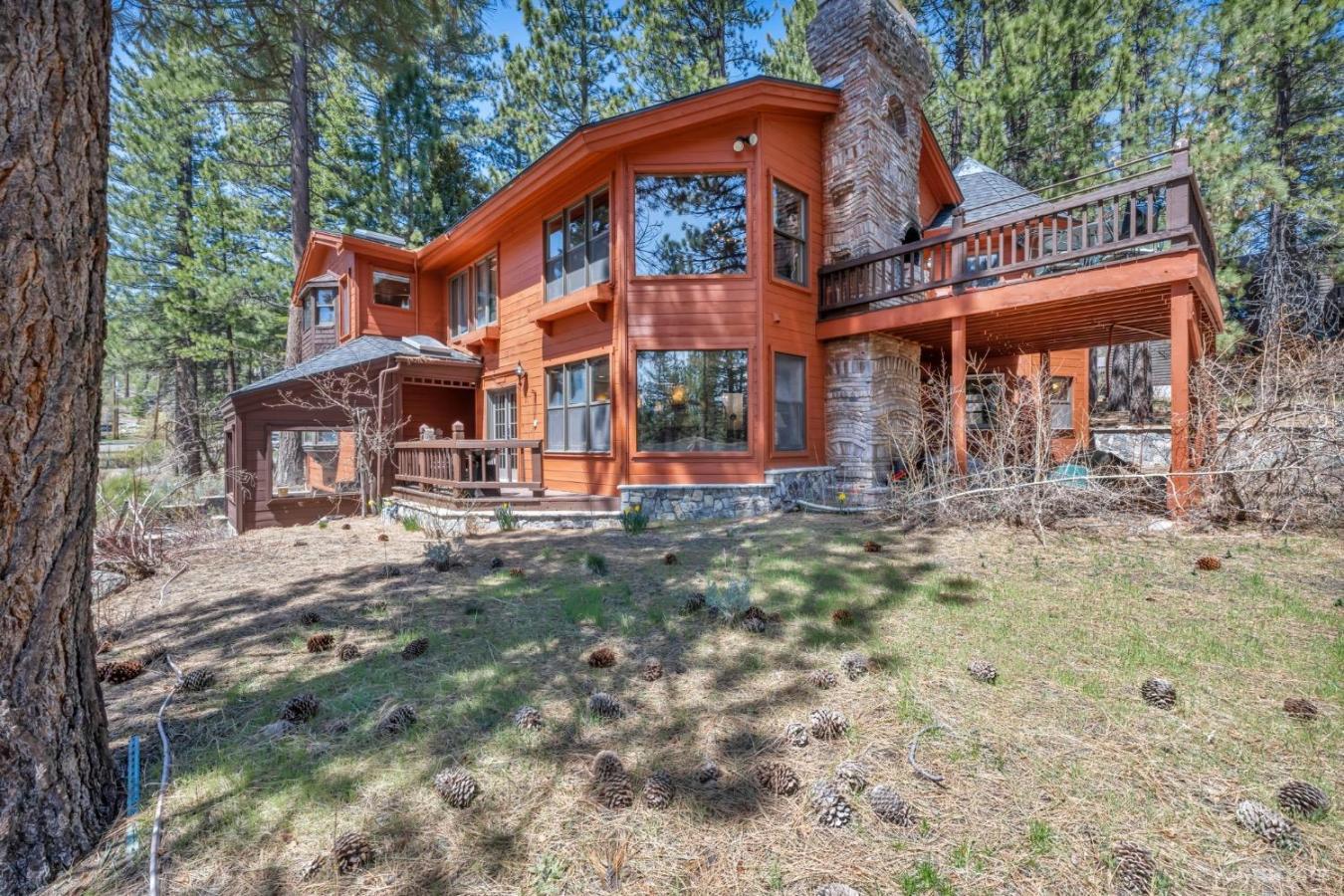 South Lake Tahoe, California, 96150, United States, 4 Bedrooms Bedrooms, ,3 BathroomsBathrooms,Residential,For Sale,1797343