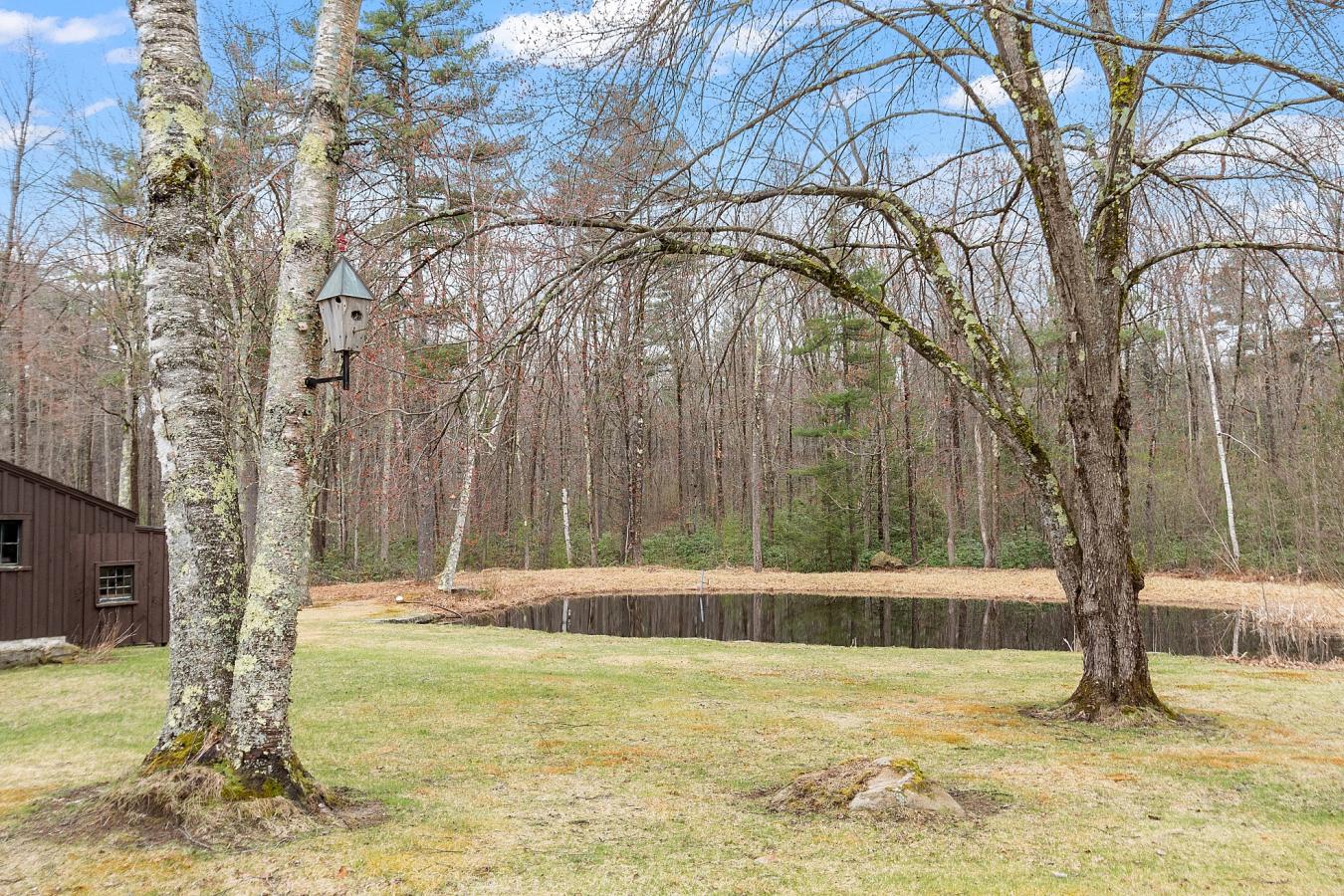 Townsend, Massachusetts, 01469, United States, 4 Bedrooms Bedrooms, ,5 BathroomsBathrooms,Residential,For Sale,1790078