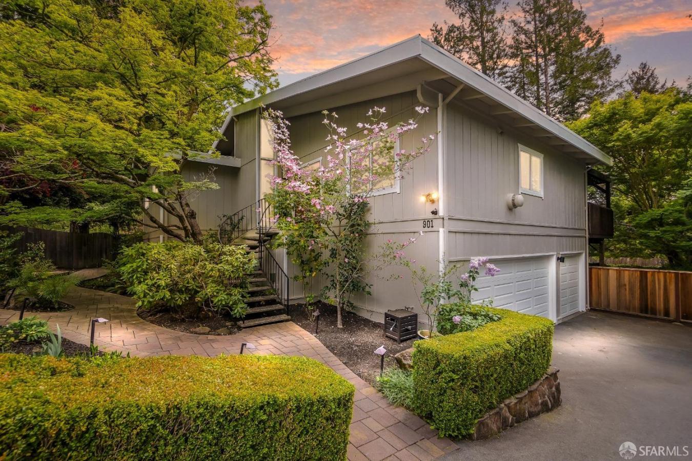 Lafayette, California, 94549, United States, 6 Bedrooms Bedrooms, ,3 BathroomsBathrooms,Residential,For Sale,1797334