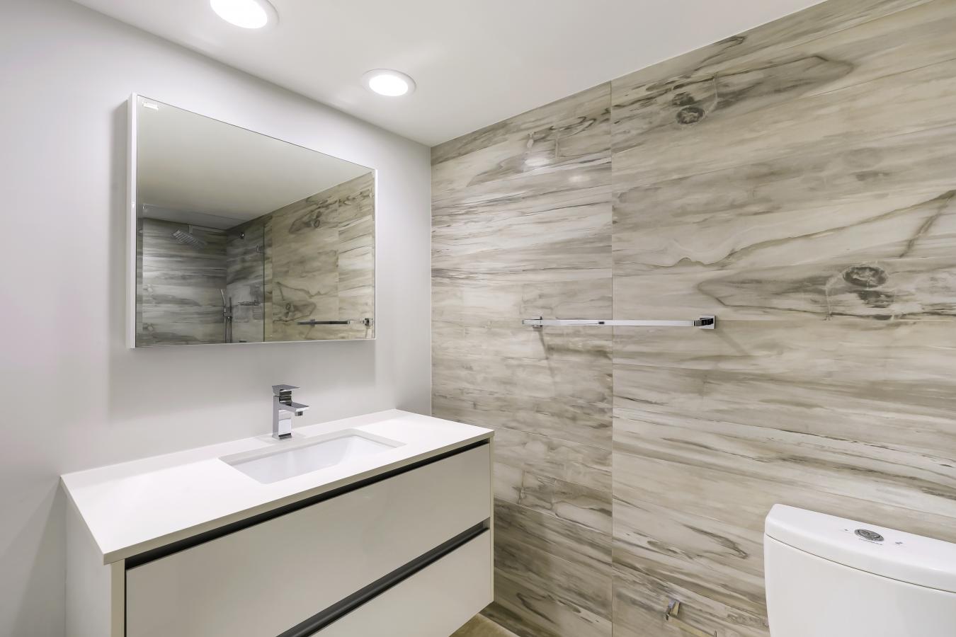 Coral Gables, Florida, 33143, United States, 7 Bedrooms Bedrooms, ,6 BathroomsBathrooms,Residential,For Sale,1790077