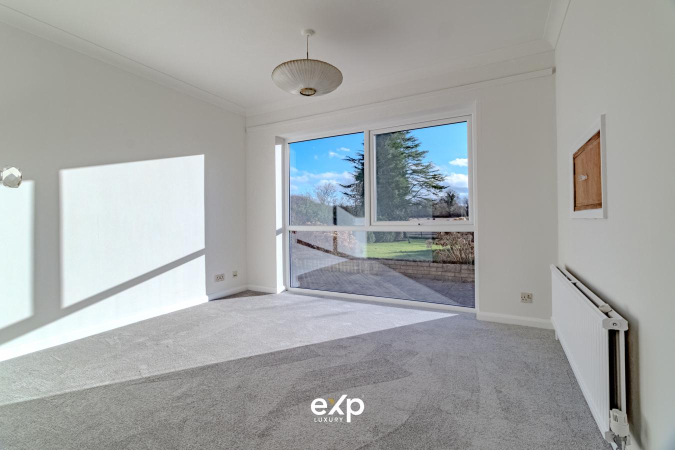 Hagley, DY9 0HY, United Kingdom, 5 Bedrooms Bedrooms, ,2 BathroomsBathrooms,Residential,For Sale,1909781