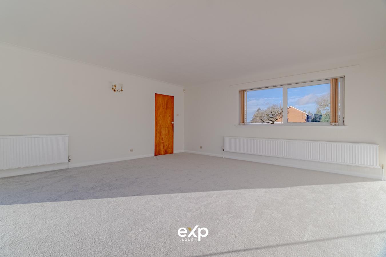 Hagley, DY9 0HY, United Kingdom, 5 Bedrooms Bedrooms, ,2 BathroomsBathrooms,Residential,For Sale,1909781