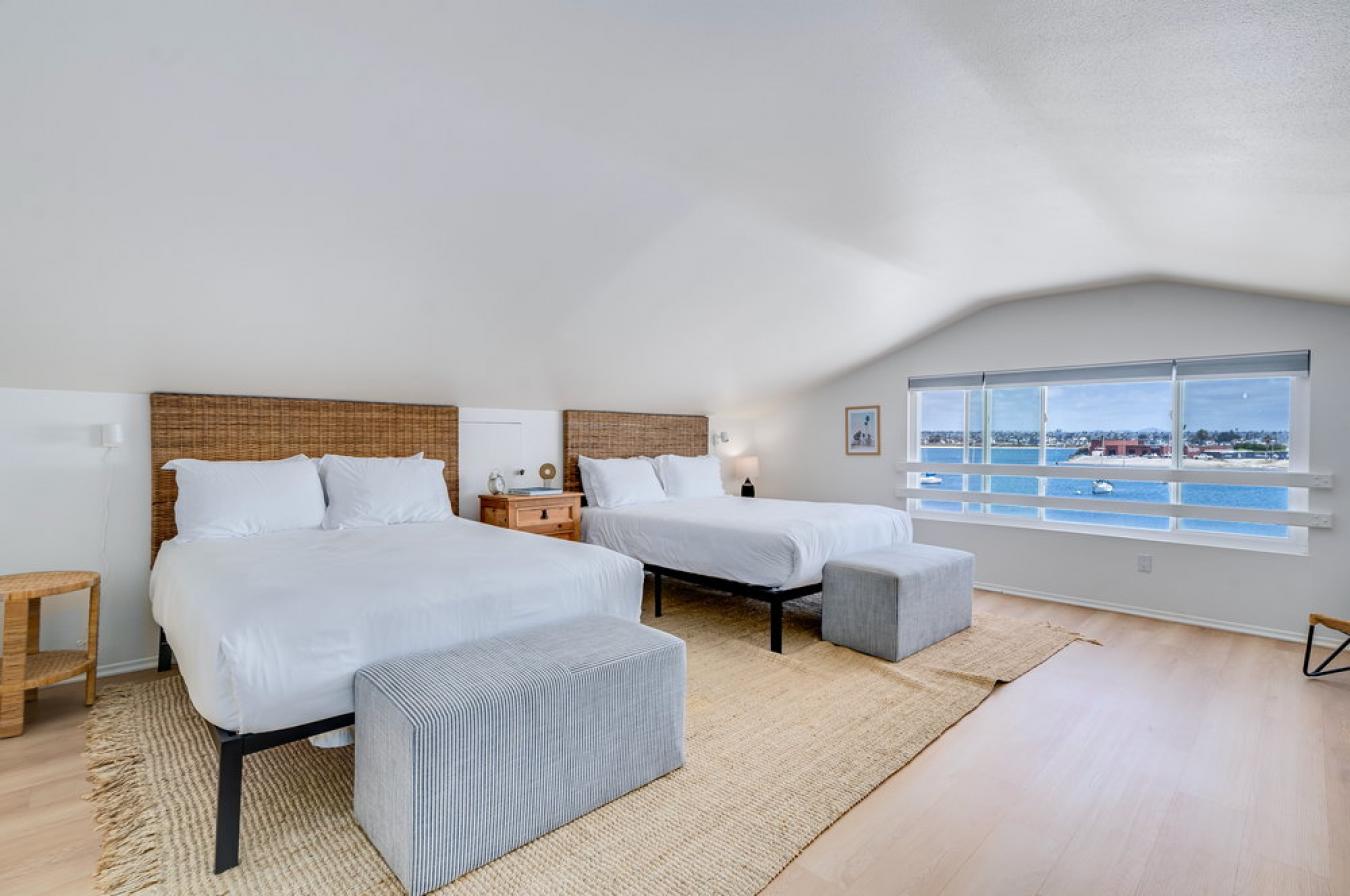 San Diego, California, 92109, United States, ,Residential,For Sale,1797325
