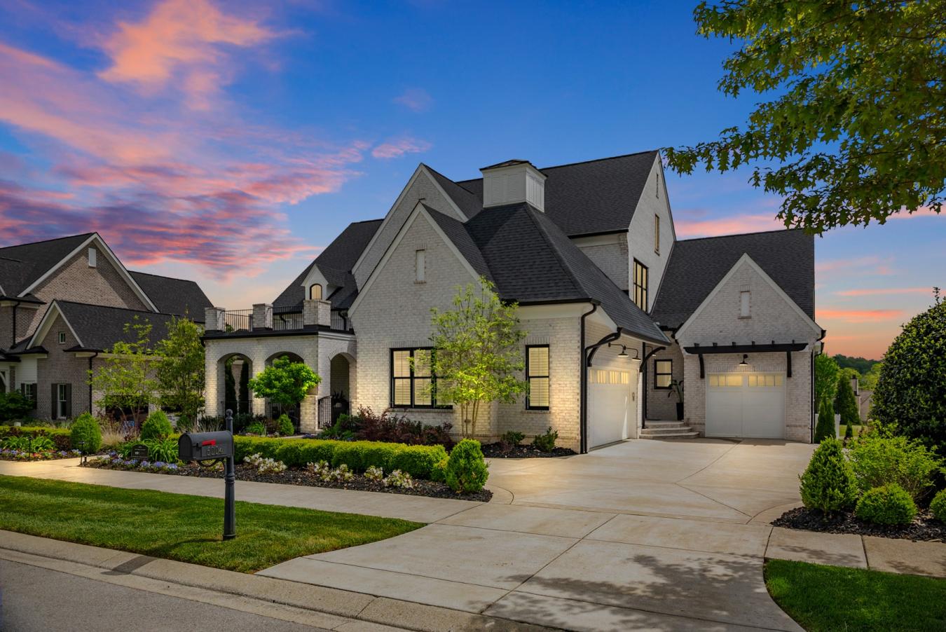 College Grove, Tennessee, 37046, United States, 6 Bedrooms Bedrooms, ,6 BathroomsBathrooms,Residential,For Sale,1797324