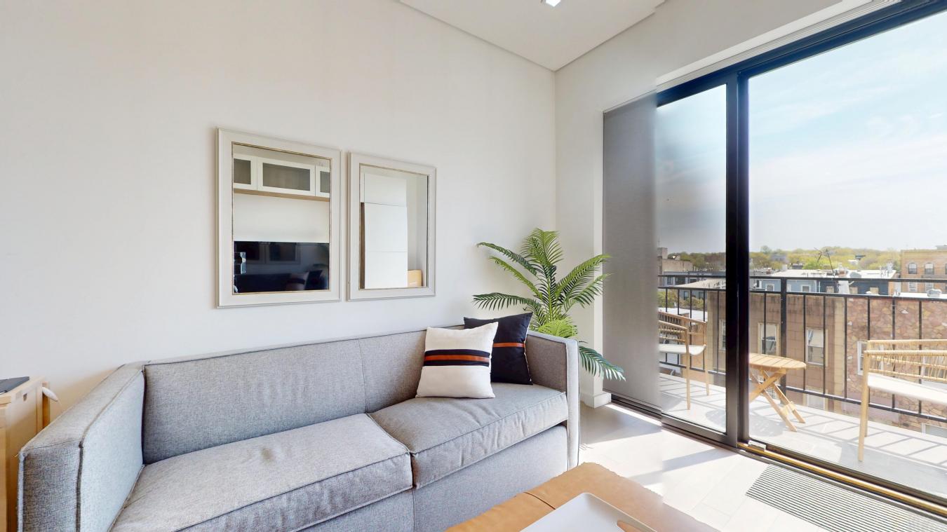 Brooklyn, New York, 11207, United States, 3 Bedrooms Bedrooms, ,3 BathroomsBathrooms,Residential,For Sale,1797322