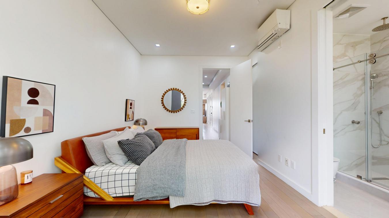 Brooklyn, New York, 11207, United States, 3 Bedrooms Bedrooms, ,3 BathroomsBathrooms,Residential,For Sale,1797322