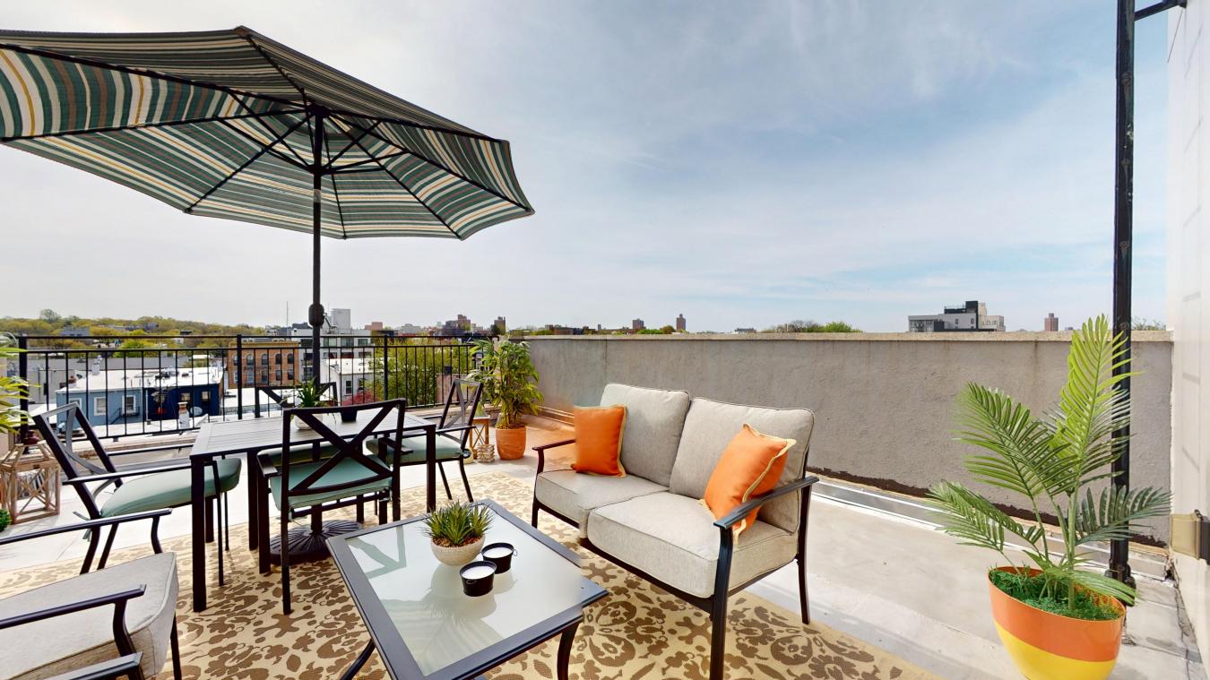 Brooklyn, New York, 11207, United States, 3 Bedrooms Bedrooms, ,3 BathroomsBathrooms,Residential,For Sale,1797322