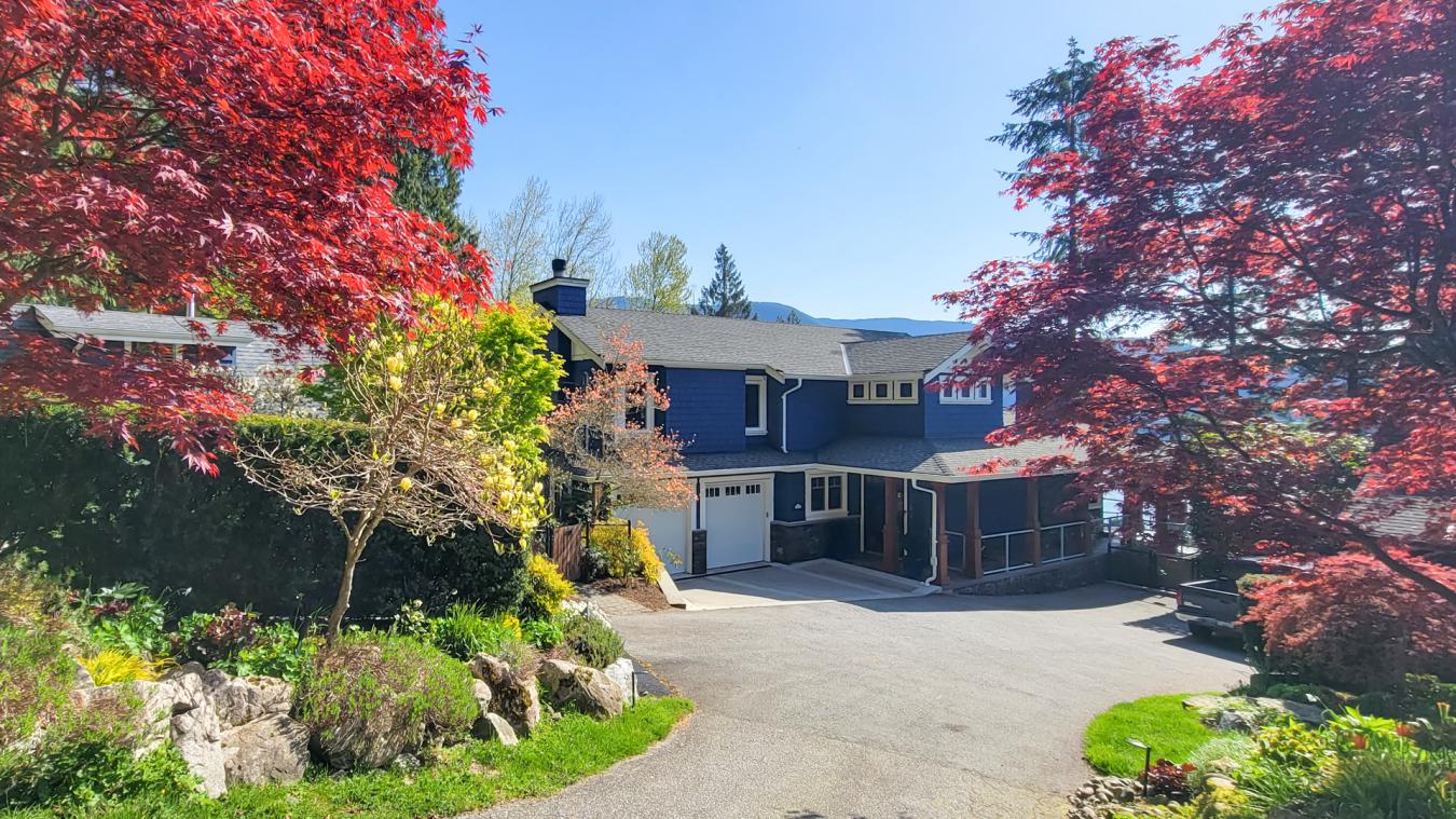 North Vancouver, BC, V7G2T6, Canada, 5 Bedrooms Bedrooms, ,3 BathroomsBathrooms,Residential,For Sale,1797319