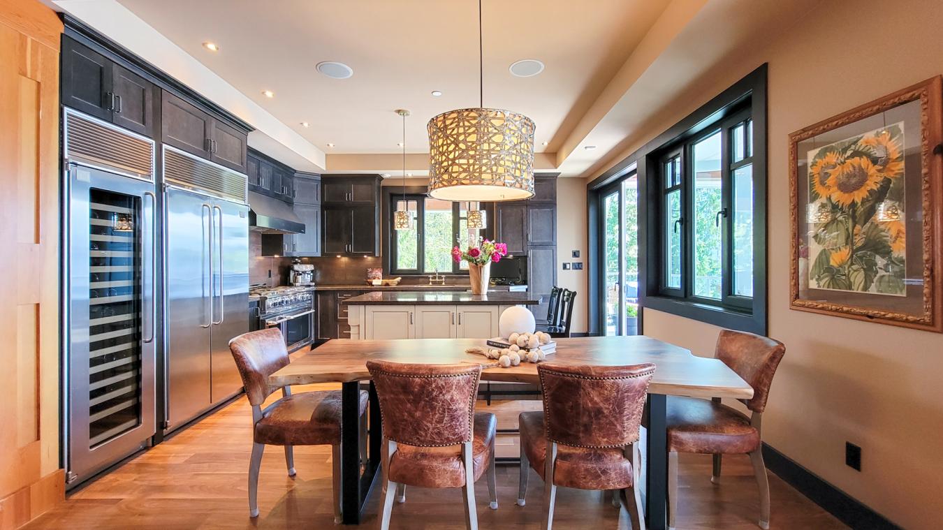 North Vancouver, BC, V7G2T6, Canada, 5 Bedrooms Bedrooms, ,3 BathroomsBathrooms,Residential,For Sale,1797319