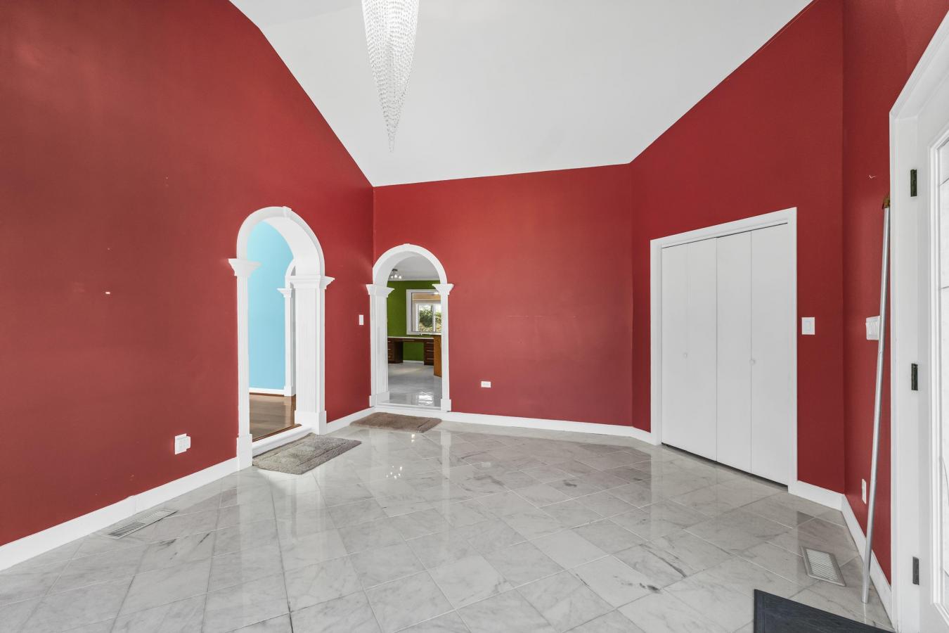 Russell, Kentucky, 41169, United States, 5 Bedrooms Bedrooms, ,4 BathroomsBathrooms,Residential,For Sale,1797312