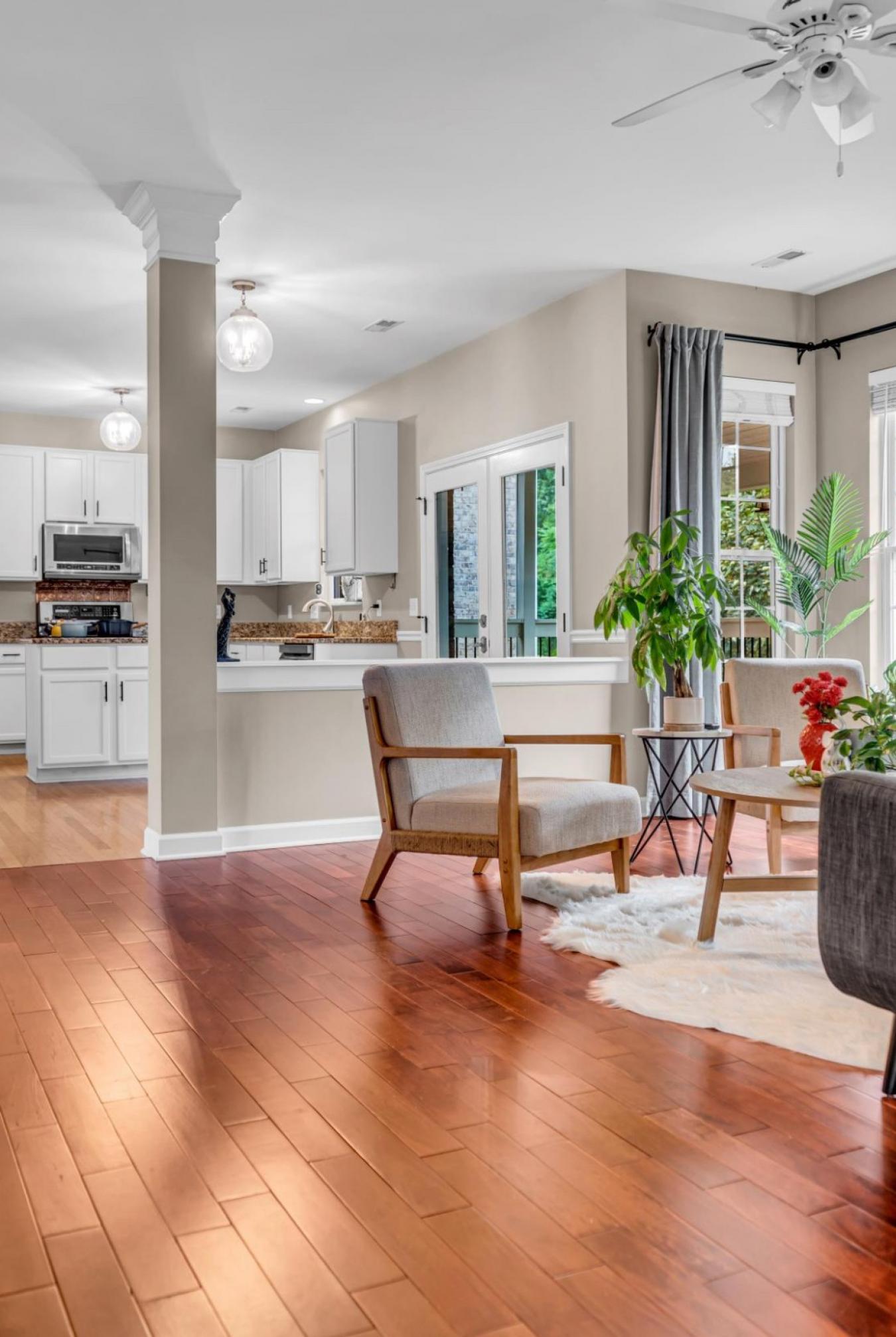 Franklin, Tennessee, 37064, United States, 3 Bedrooms Bedrooms, ,2 BathroomsBathrooms,Residential,For Sale,1797298