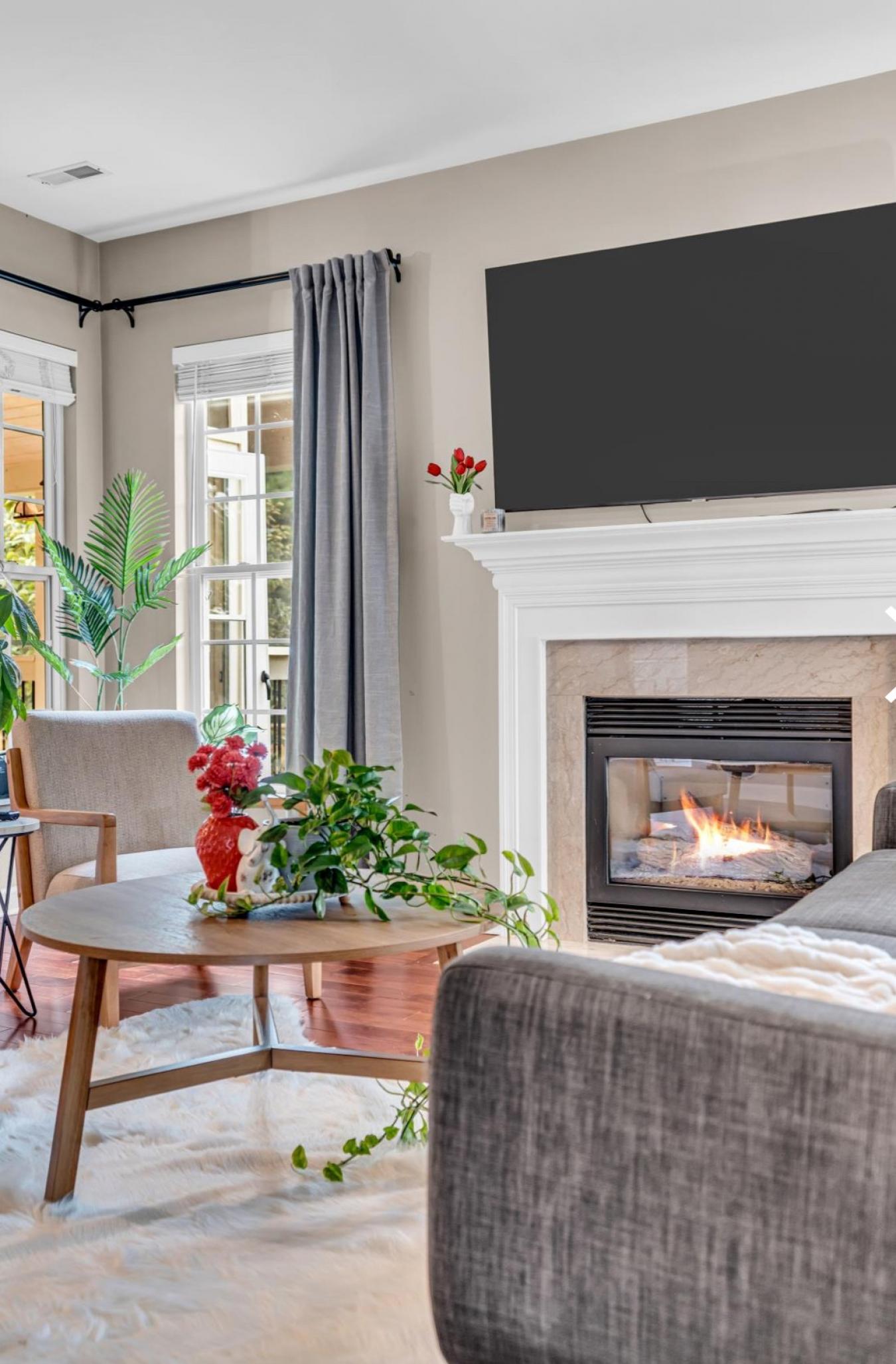 Franklin, Tennessee, 37064, United States, 3 Bedrooms Bedrooms, ,2 BathroomsBathrooms,Residential,For Sale,1797298