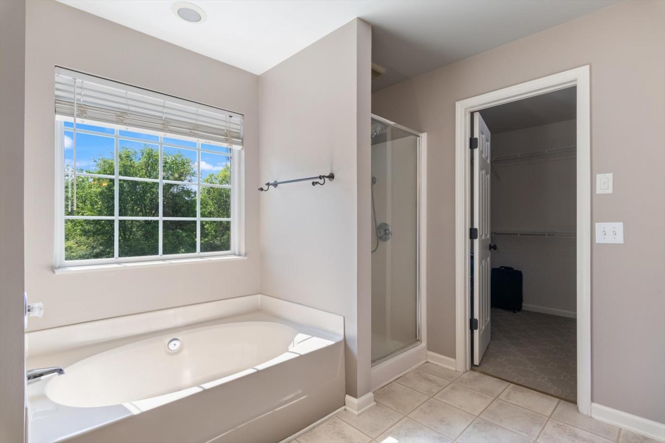 Franklin, Tennessee, 37064, United States, 3 Bedrooms Bedrooms, ,2 BathroomsBathrooms,Residential,For Sale,1797298