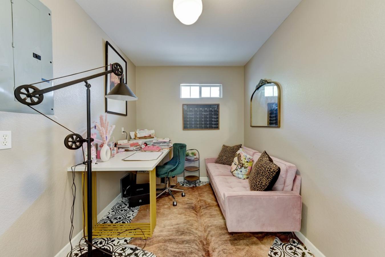 Fredericksburg, Gillespie, 78624, United States, 3 Bedrooms Bedrooms, ,2 BathroomsBathrooms,Residential,For Sale,1936041