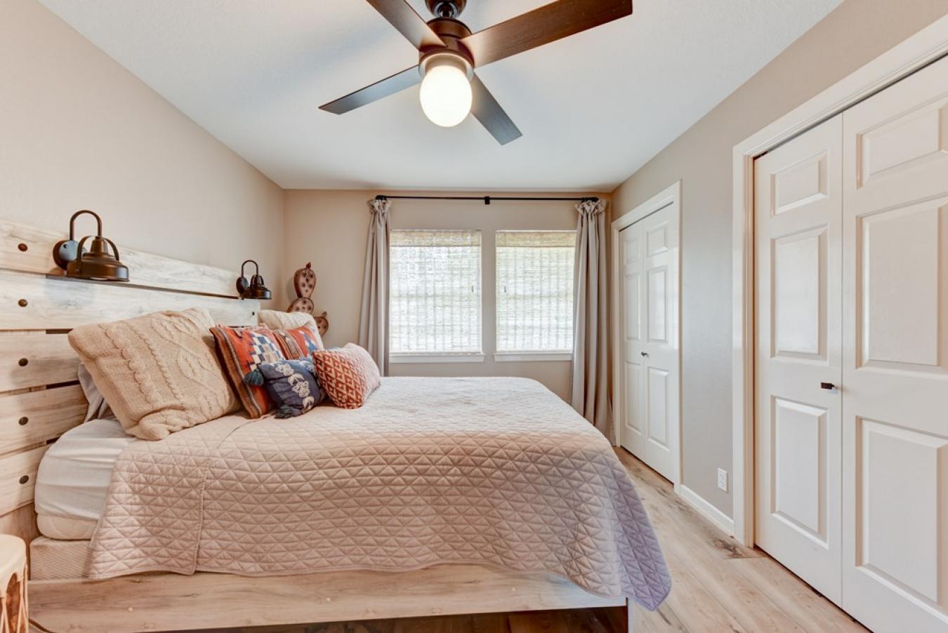 Fredericksburg, Gillespie, 78624, United States, 3 Bedrooms Bedrooms, ,2 BathroomsBathrooms,Residential,For Sale,1936041