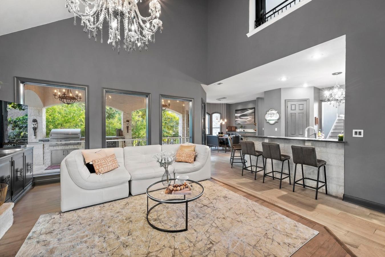 Austin, Texas, 78730, United States, 5 Bedrooms Bedrooms, ,4 BathroomsBathrooms,Residential,For Sale,1797290