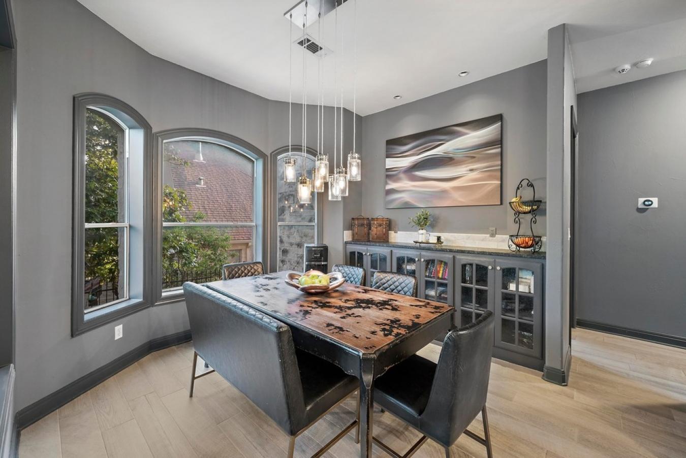 Austin, Texas, 78730, United States, 5 Bedrooms Bedrooms, ,4 BathroomsBathrooms,Residential,For Sale,1797290