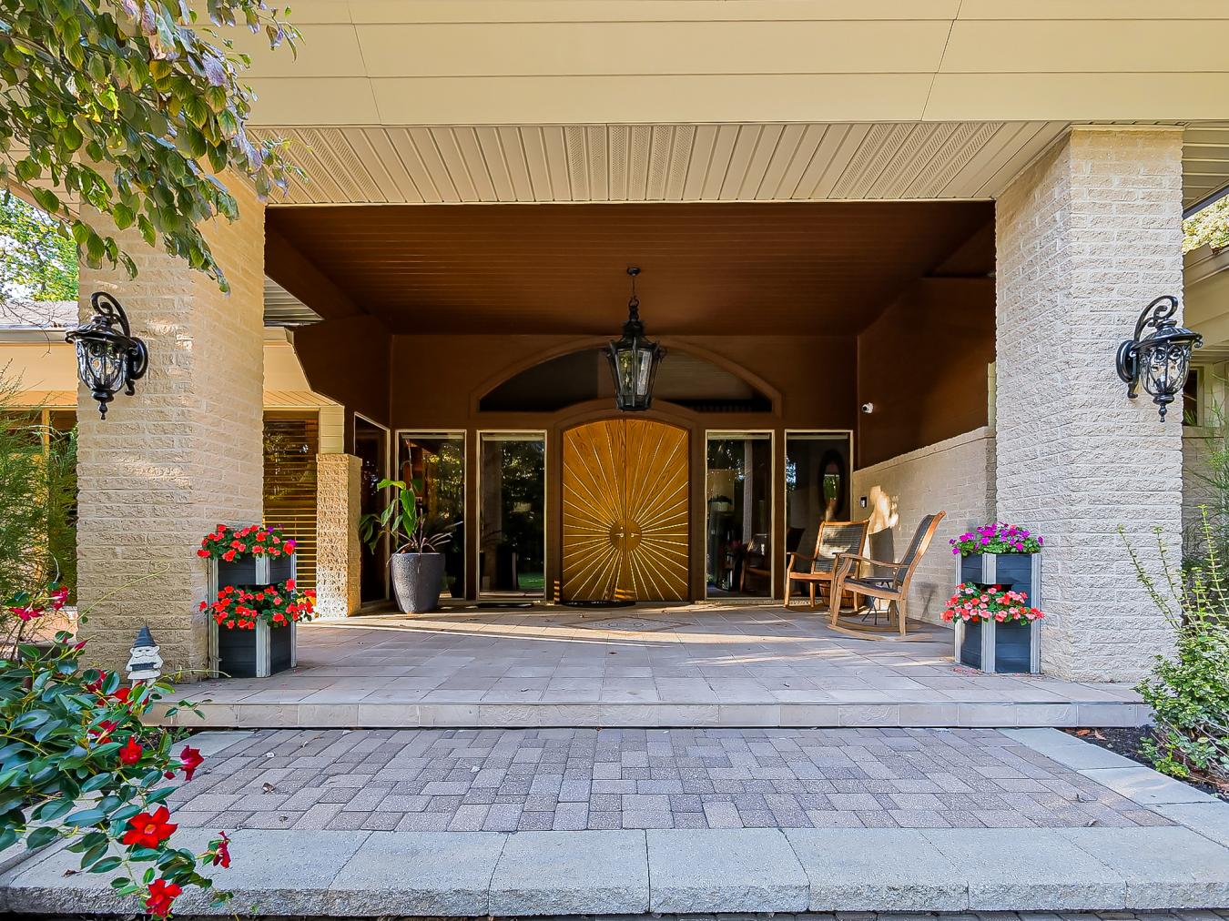 Clinton Twp, Michigan, 48036, United States, 5 Bedrooms Bedrooms, ,6 BathroomsBathrooms,Residential,For Sale,1839665