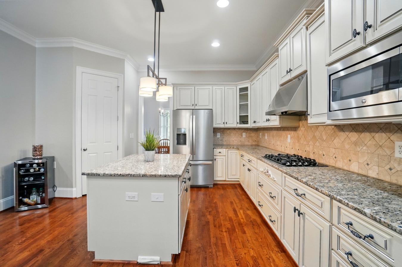 Fort Mill, South Carolina, 29708, United States, 4 Bedrooms Bedrooms, ,3 BathroomsBathrooms,Residential,For Sale,1797279