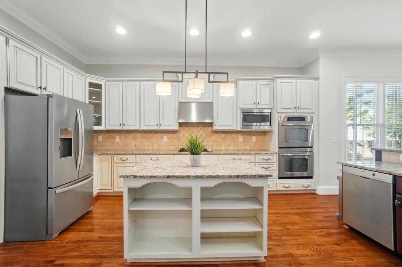 Fort Mill, South Carolina, 29708, United States, 4 Bedrooms Bedrooms, ,3 BathroomsBathrooms,Residential,For Sale,1797279