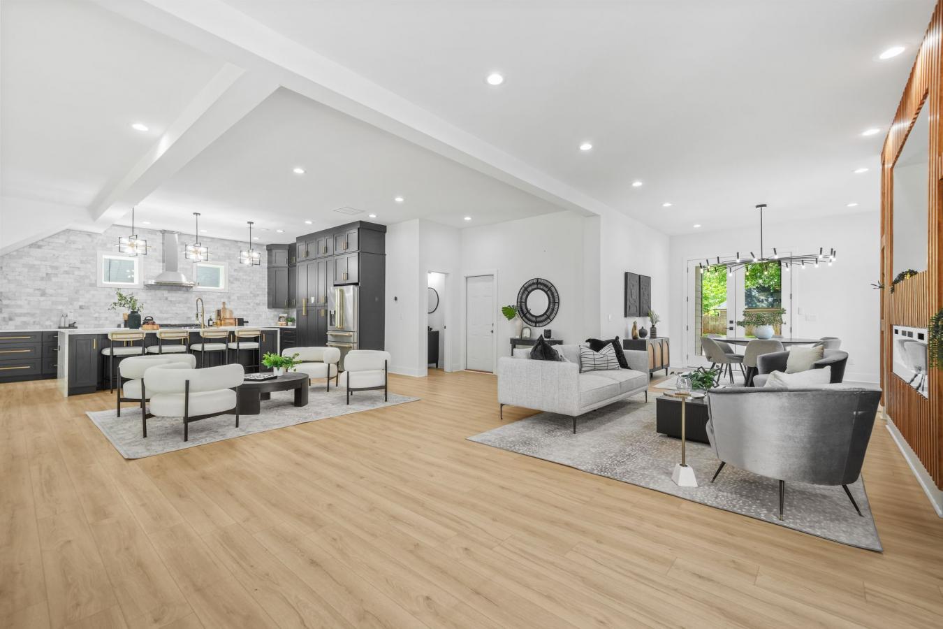 Atlanta, Georgia, 30317, United States, 4 Bedrooms Bedrooms, ,3 BathroomsBathrooms,Residential,For Sale,1994324