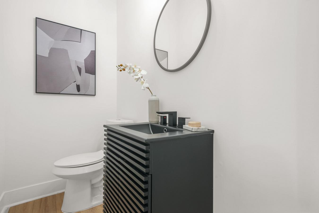 Atlanta, Georgia, 30317, United States, 4 Bedrooms Bedrooms, ,3 BathroomsBathrooms,Residential,For Sale,1994324