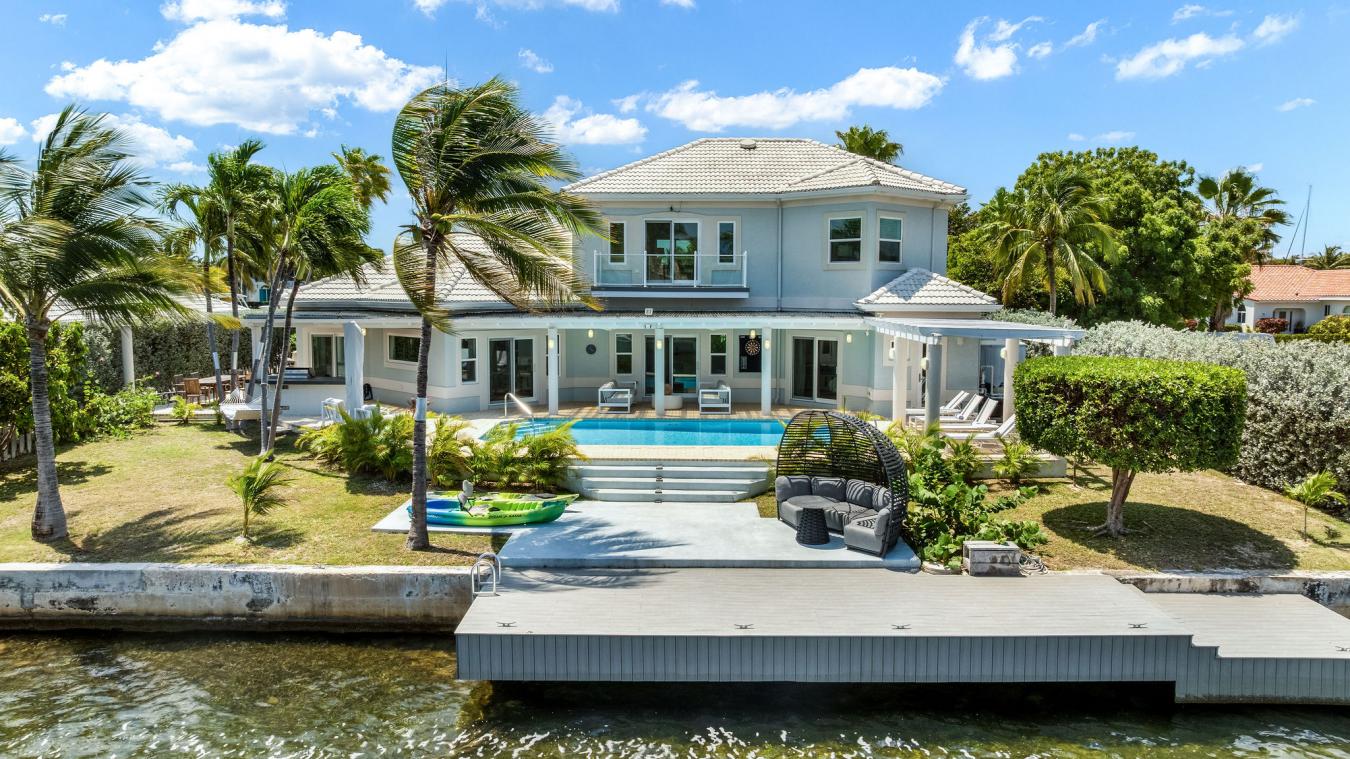 West Bay, Grand Cayman, Cayman Islands, 4 Bedrooms Bedrooms, ,3 BathroomsBathrooms,Residential,For Sale,1797274