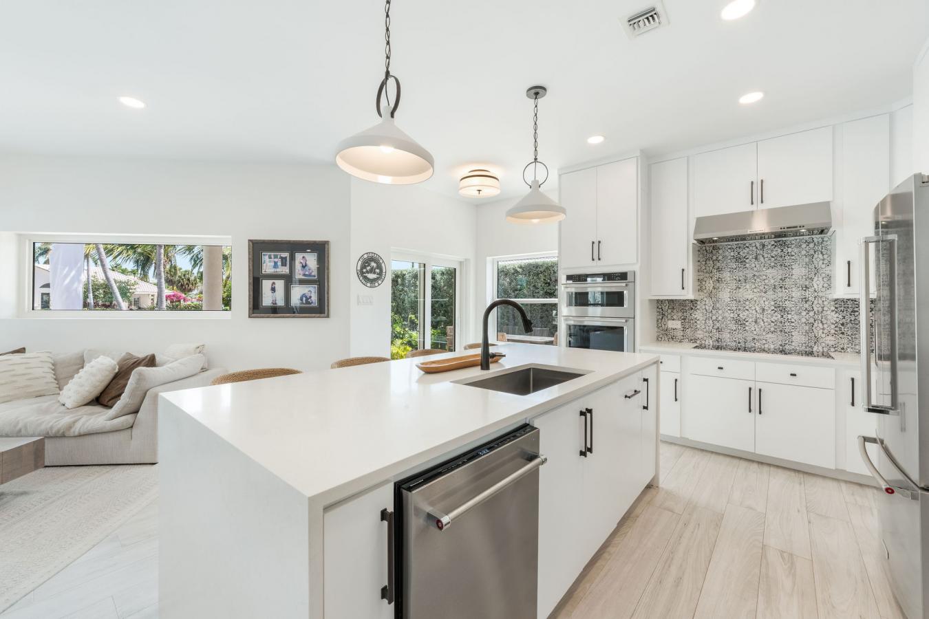 West Bay, Grand Cayman, Cayman Islands, 4 Bedrooms Bedrooms, ,3 BathroomsBathrooms,Residential,For Sale,1797274