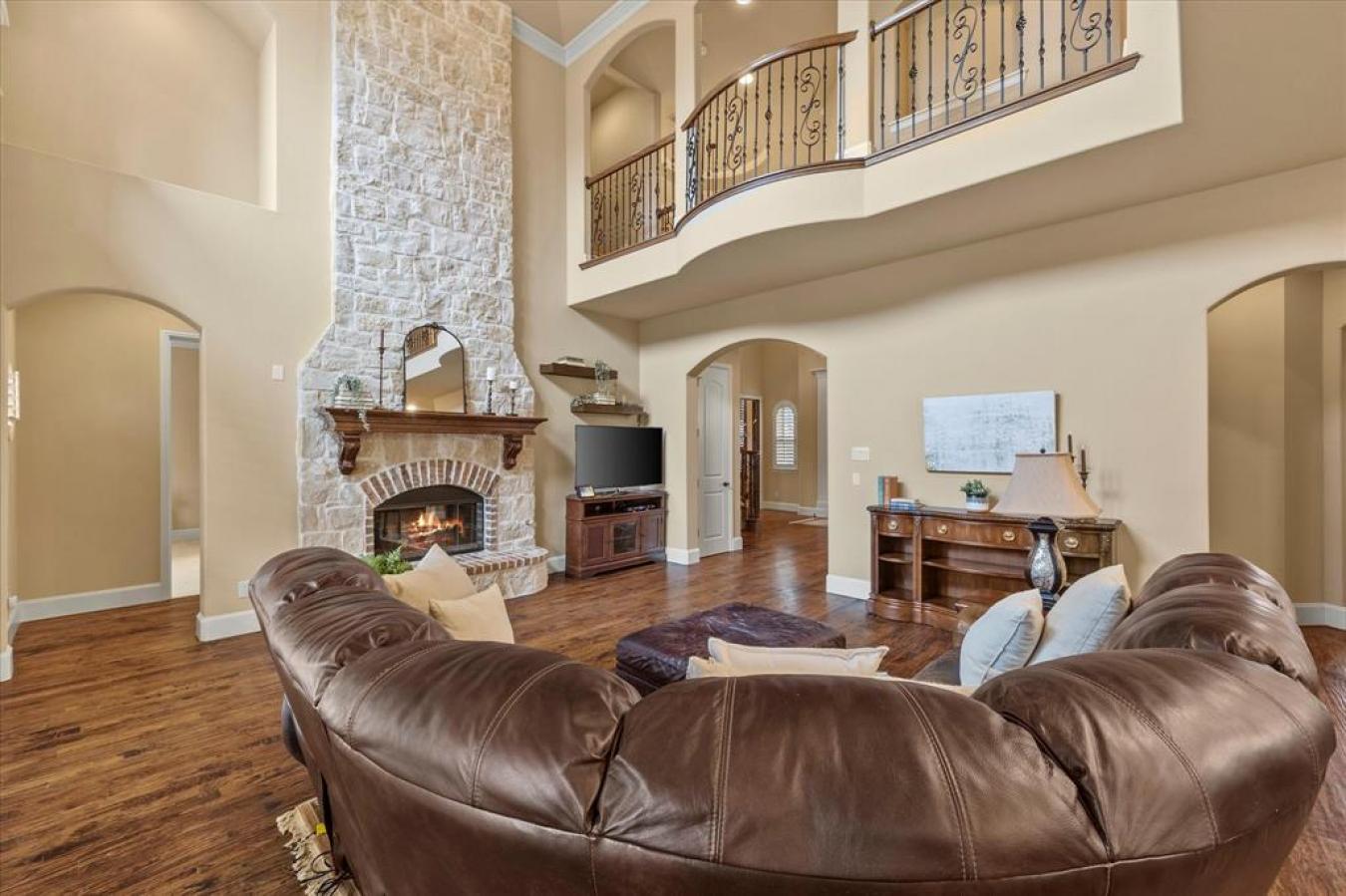 Frisco, Texas, 75033, United States, 6 Bedrooms Bedrooms, ,4 BathroomsBathrooms,Residential,For Sale,1797273