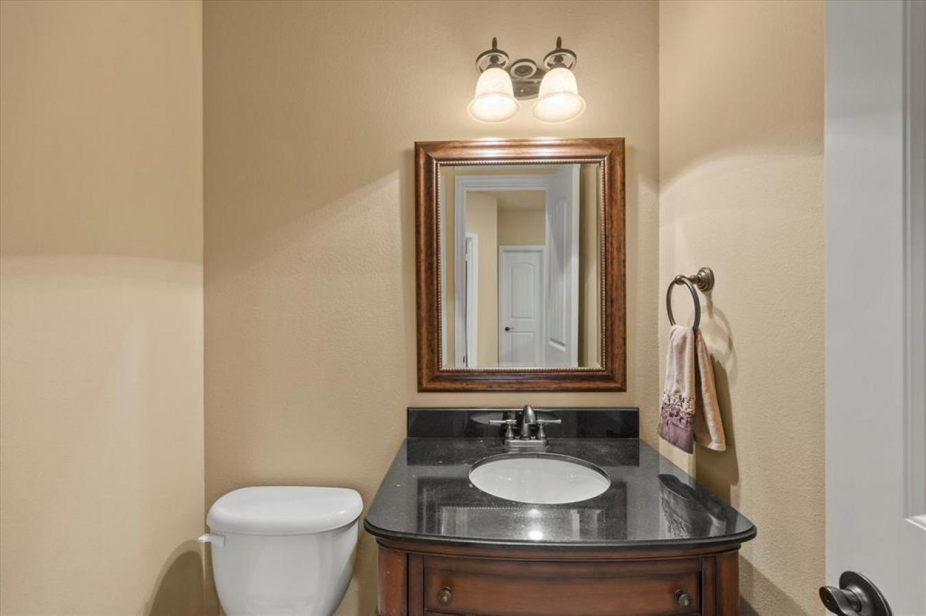 Frisco, Texas, 75033, United States, 6 Bedrooms Bedrooms, ,4 BathroomsBathrooms,Residential,For Sale,1797273