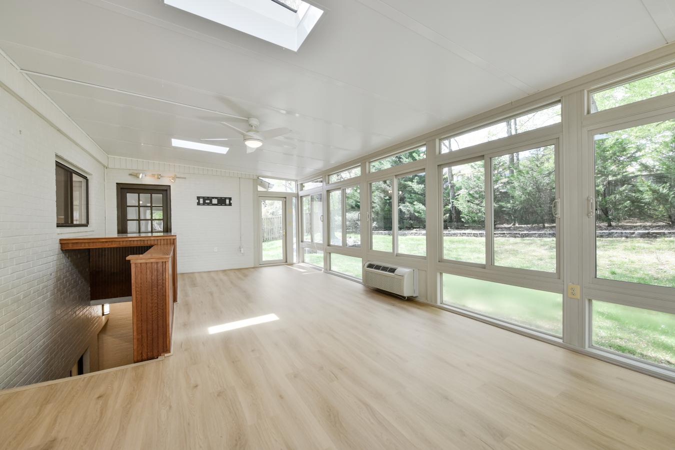Potomac, Maryland, 20854, United States, 4 Bedrooms Bedrooms, ,4 BathroomsBathrooms,Residential,For Sale,1797268